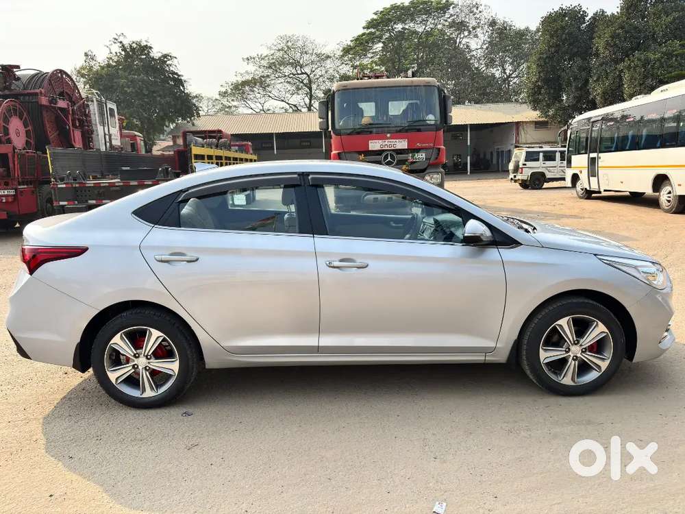 Hyundai Verna 2019 Petrol 19700 Km Driven