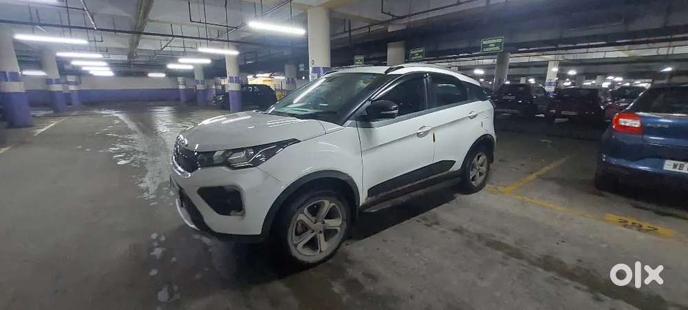Tata Nexon Xz + (s) - 32k Driven
