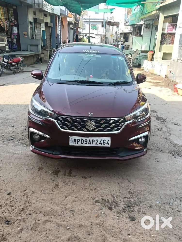 Maruti Suzuki Ertiga Vxi 2025
