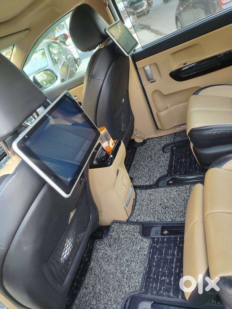 Kia Carnival Limousine, 2023, Diesel