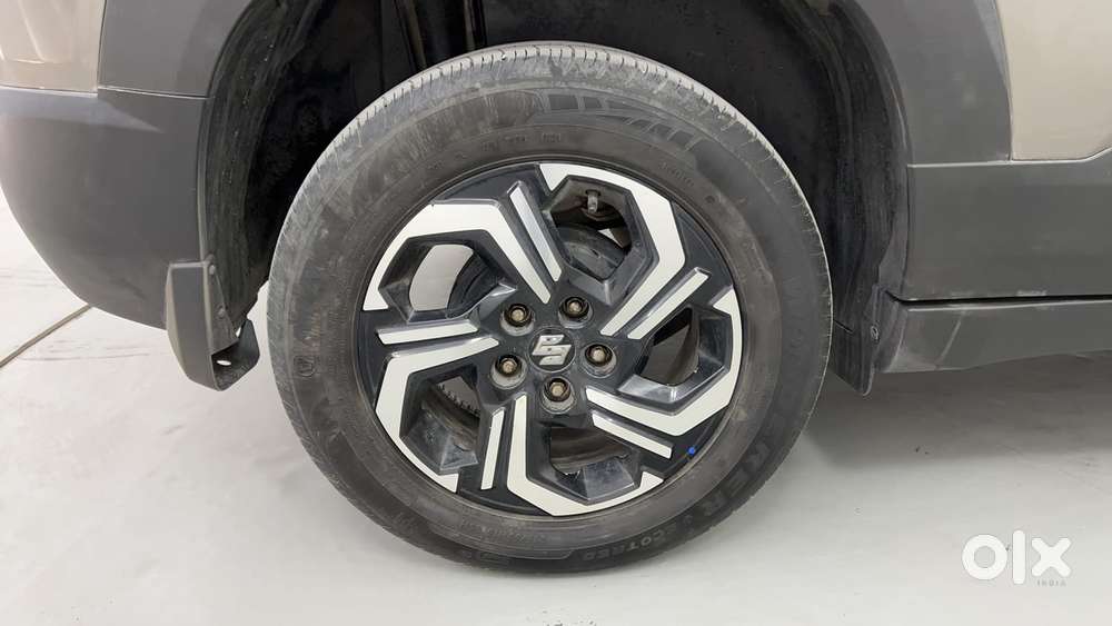 Maruti Suzuki Brezza Zxi Plus At, 2024, Petrol