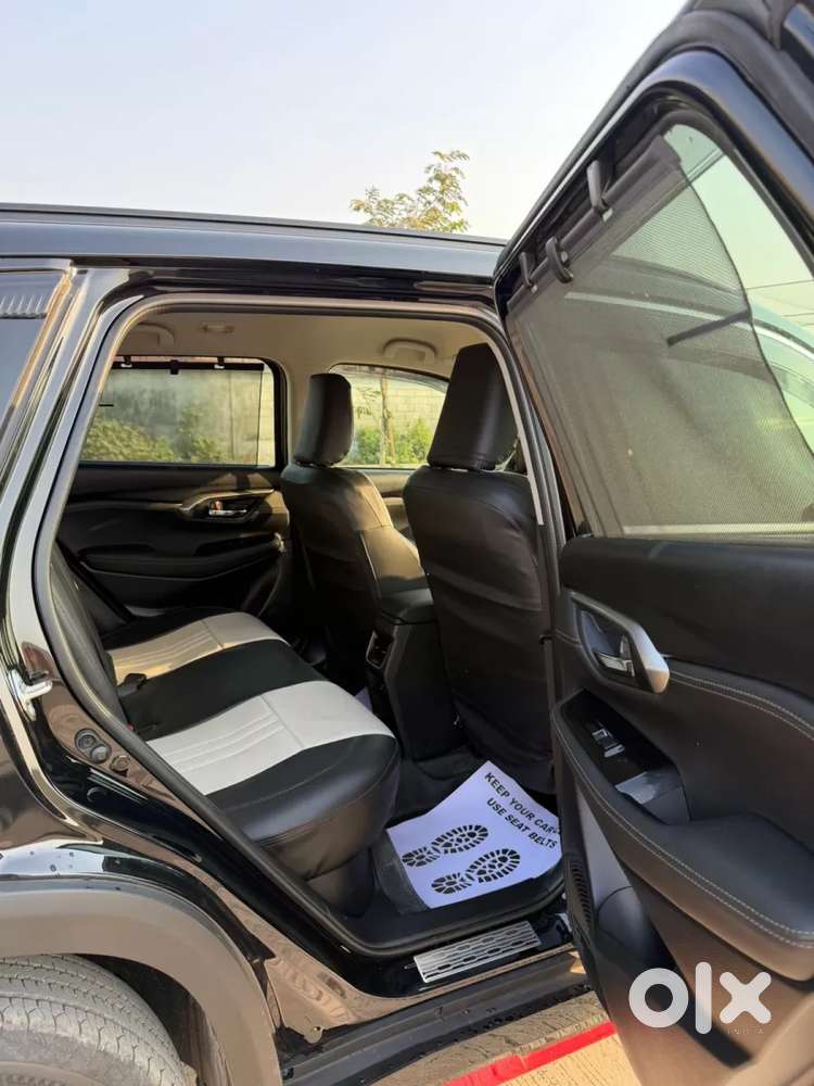 Toyota Urban Cruiser Hyryder, 2026, Petrol