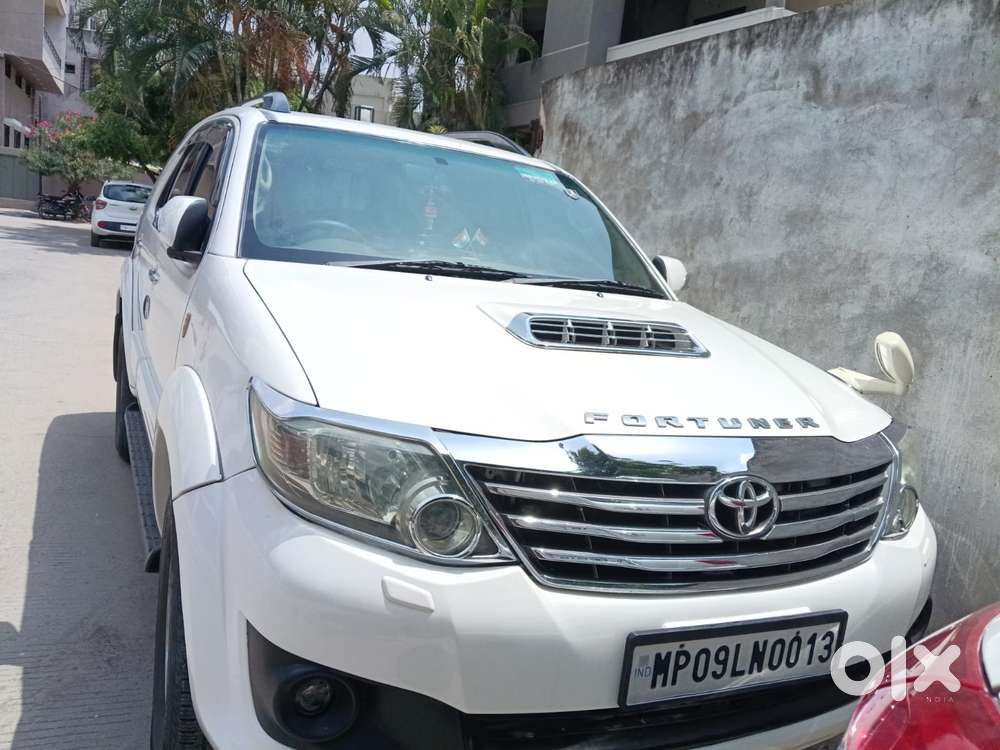 Toyota Fortuner 4x4 At, 2014, Diesel