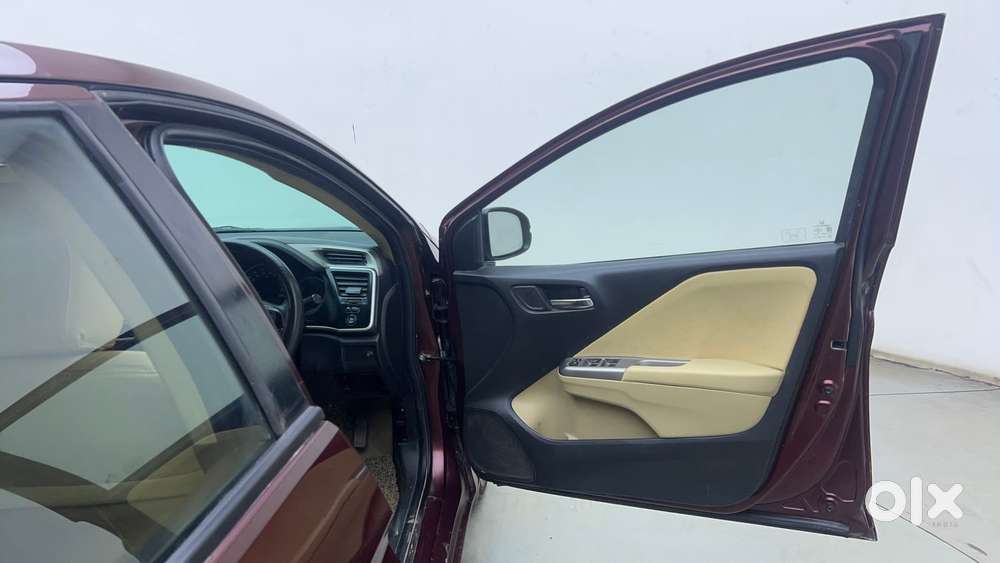 Honda City I-vtec S, 2015, Petrol