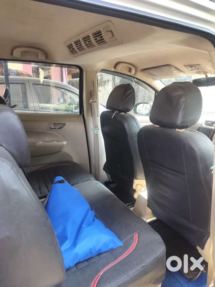 Well Maintained Maruti Ertiga 1.5 Vxi (petrol) Only 43.4 Km Driven.