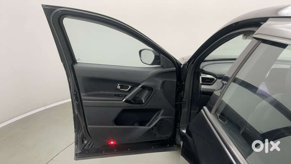 Tata Harrier Xza Plus Dark Edition, 2021, Diesel