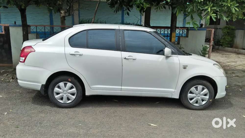 Maruti Suzuki Dzire 2011