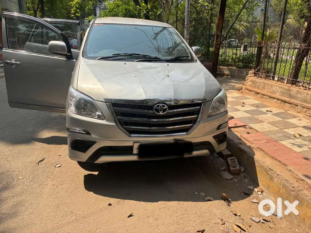 Toyota Innova 2016 Diesel Well Maintained