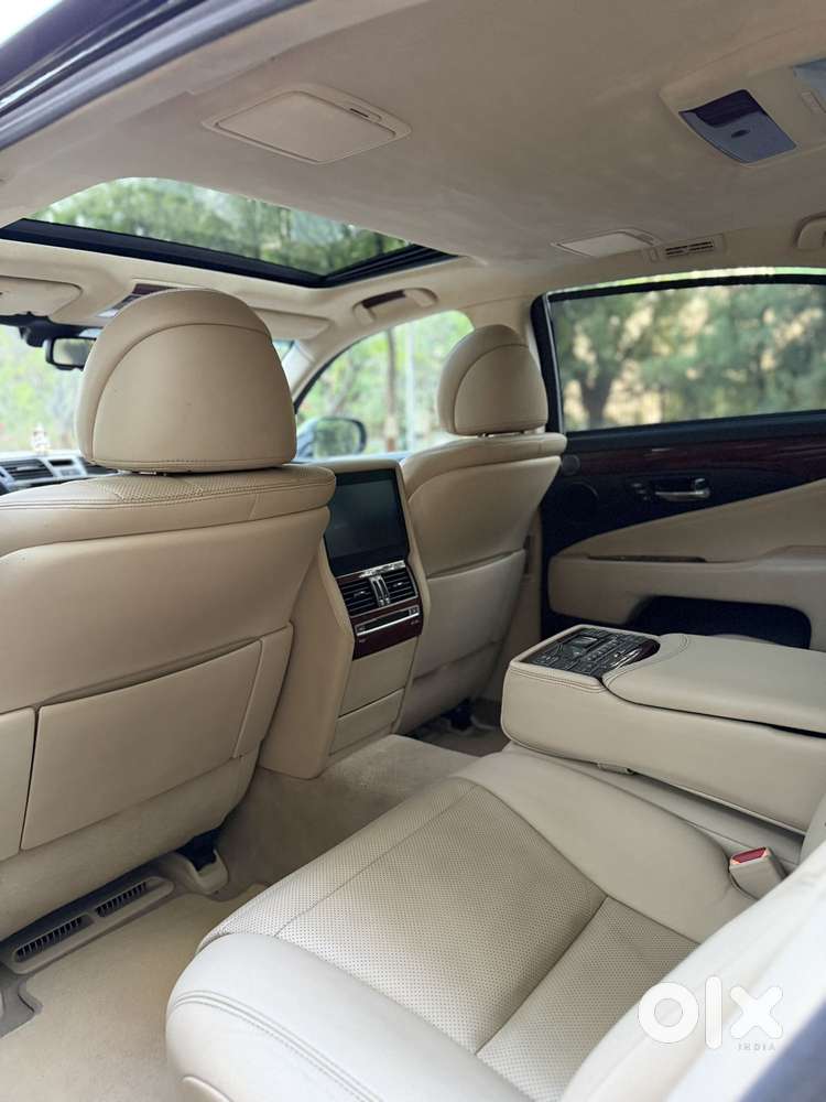 Lexus Ls 600 Hl, 2011, Petrol