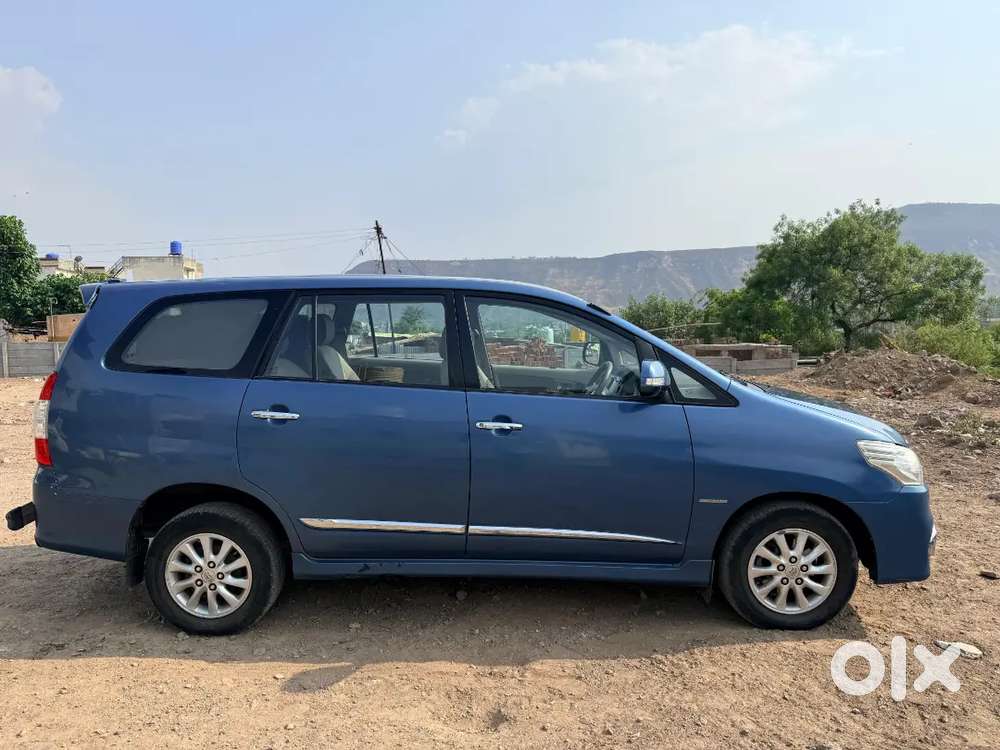 Toyota Innova Diesel 2014 Nov Urgent Sell