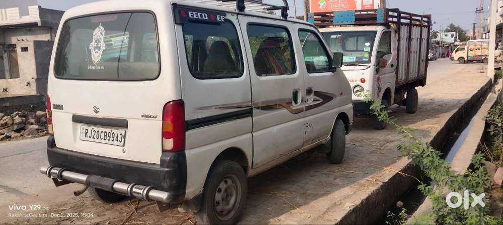 Maruti Suzuki Eeco 2011 Lpg 250000 Km Driven