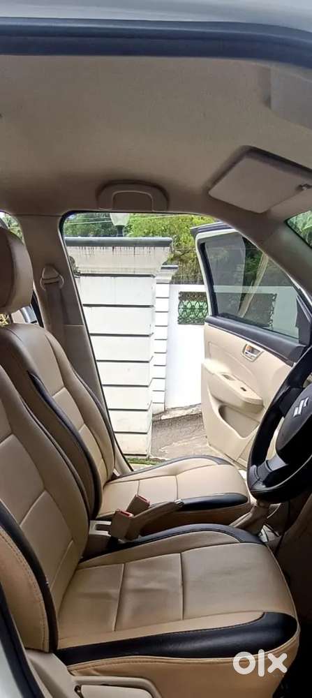Maruti Suzuki Dzire 1.2 Vxi 2012