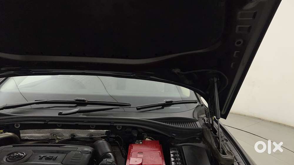 Skoda Superb Style 1.8 Tsi At, 2018, Petrol