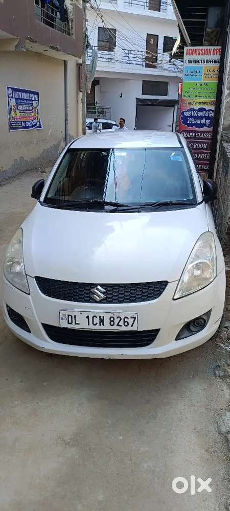 Maruti Suzuki Swift 2013 Cng & Hybrids 810000 Km Driven