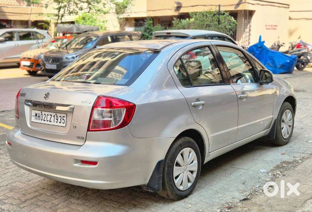 Maruti Suzuki Sx4 Vxi Bsiv, 2013, Petrol