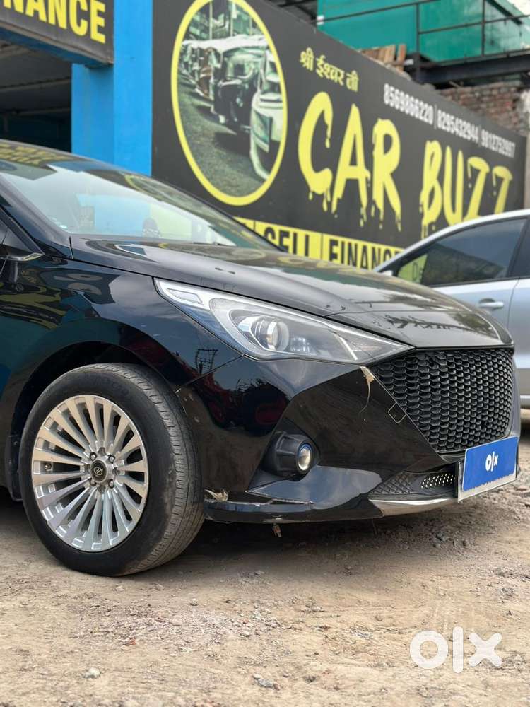 Hyundai Verna, 2023, Petrol