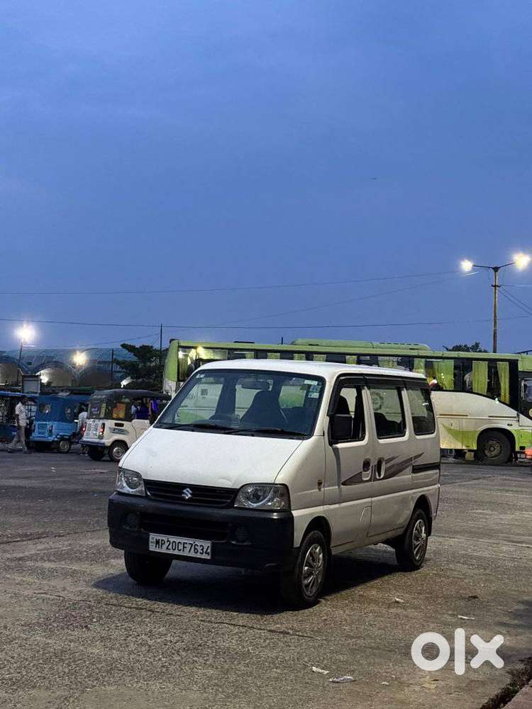 Maruti Suzuki Eeco 7 Seater Ac, 2016, Petrol