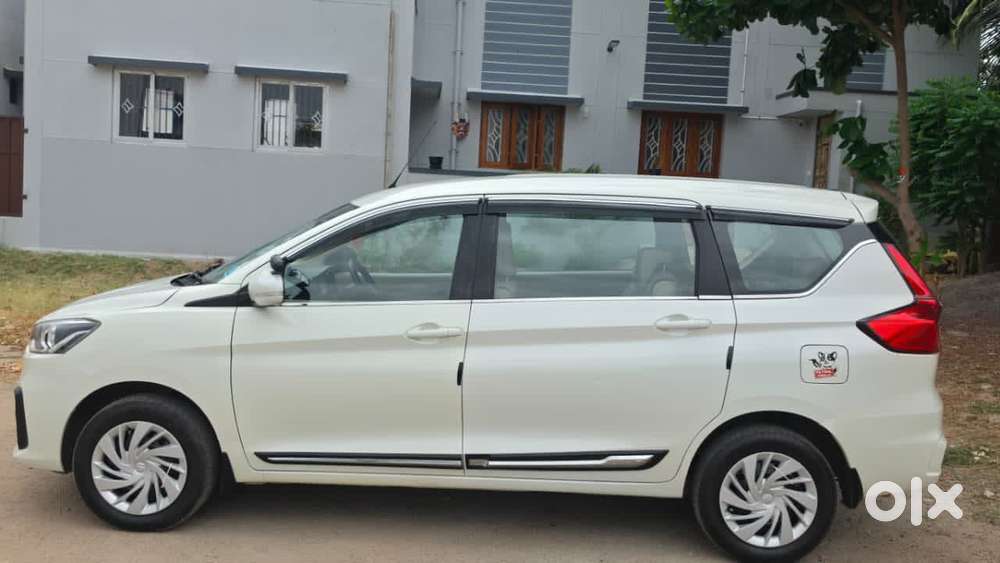 Maruti Suzuki Ertiga Vxi Shvs, 2022, Cng & Hybrids