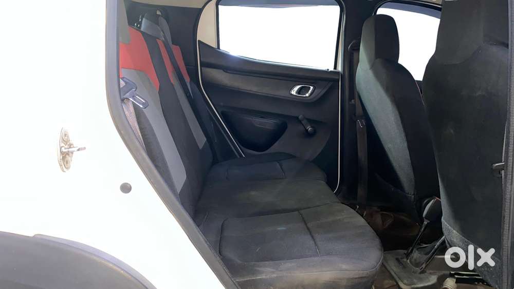 Renault Kwid 2019-ongoing 1.0 Rxt (o), 2019, Petrol