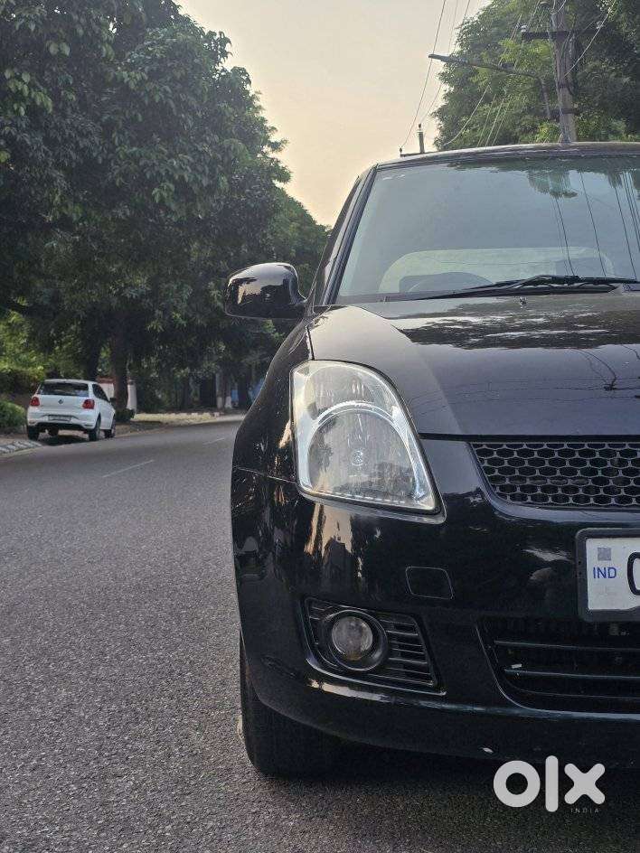 Maruti Suzuki Swift Vdi Bsiv, 2011, Diesel