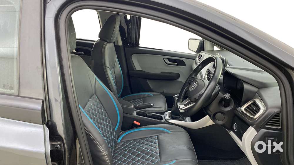 Tata Altroz Xz, 2020, Petrol