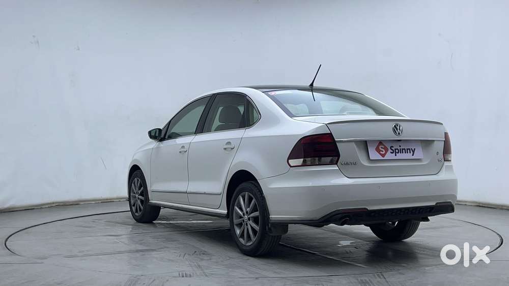 Volkswagen Vento 1.6 Highline, 2022, Petrol