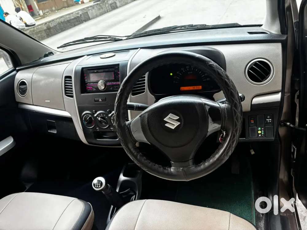Maruti Suzuki Wagonr Lxi Cng 2013 Company Fitted