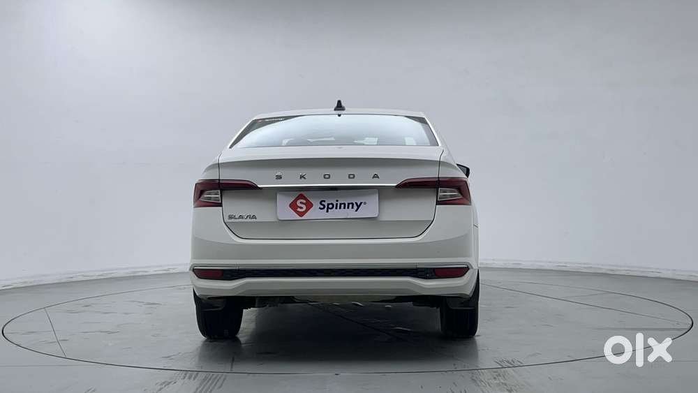 Skoda Slavia Style 1.5l Tsi Dsg, 2022, Petrol