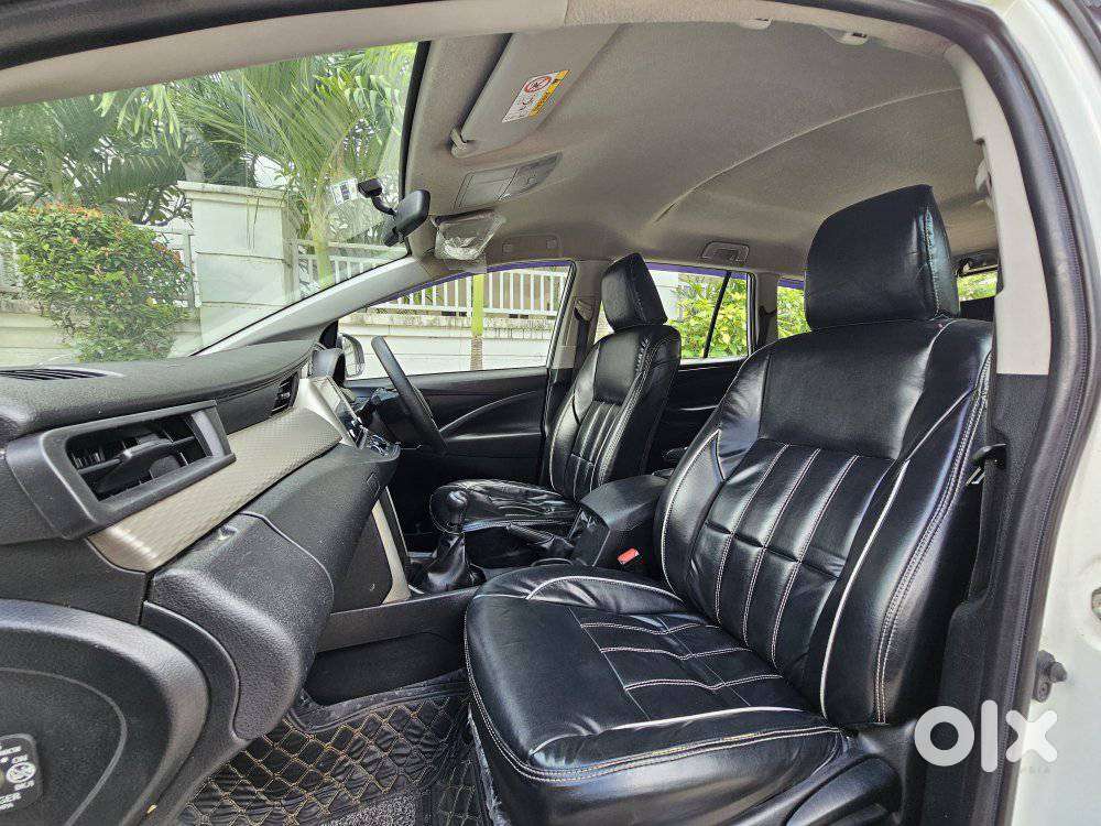 Toyota Innova Crysta