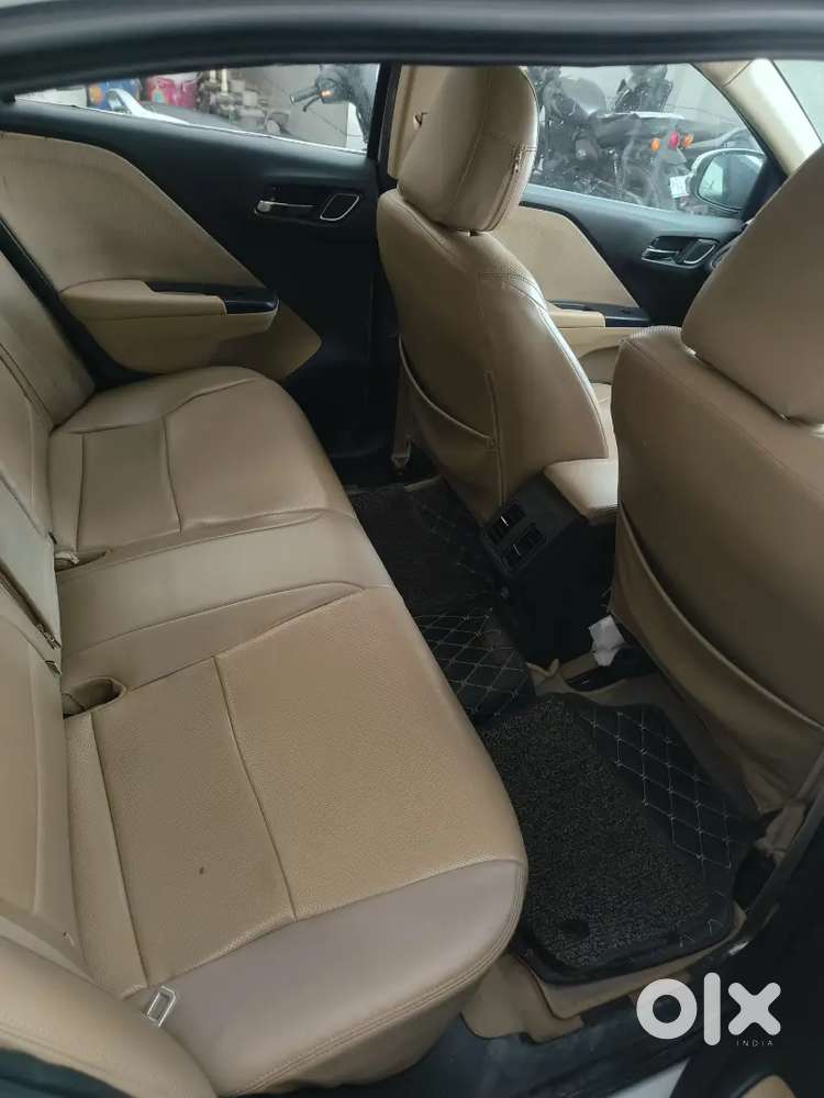 Honda City 1.5 V 2019 .. After Market Cng Fitted