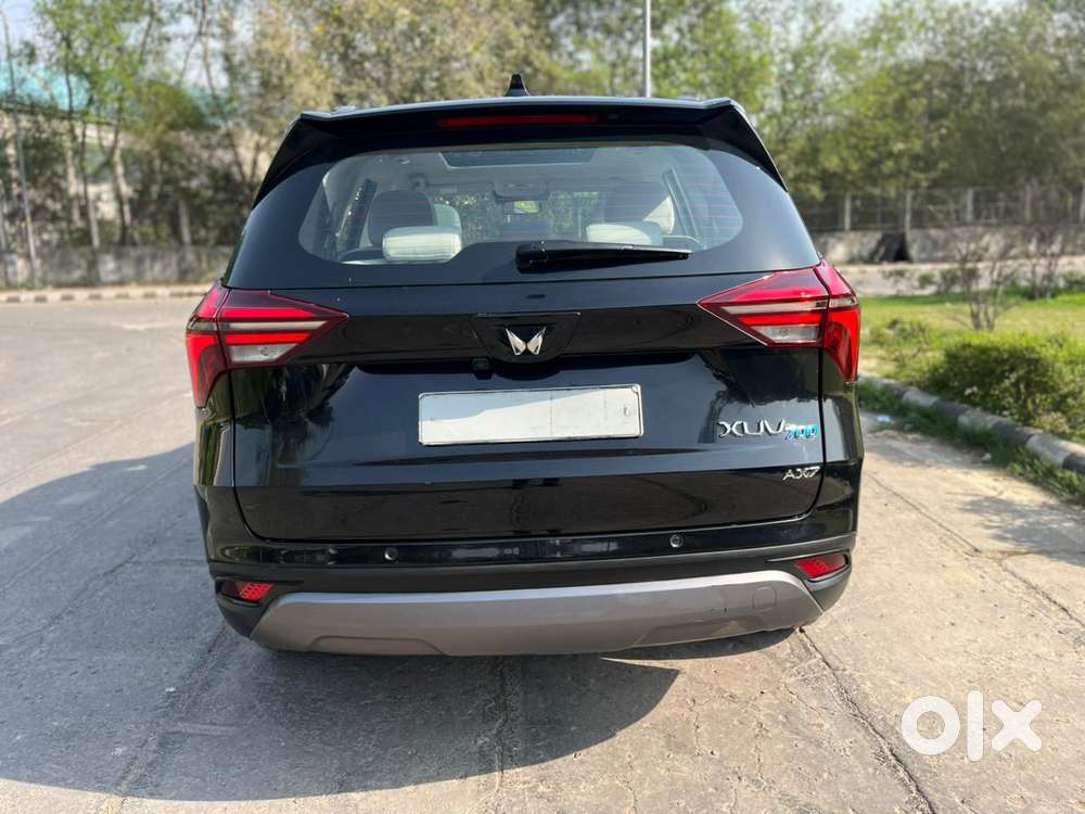 Mahindra Xuv700 2.0 Ax 7 Petrol At Str, 2024, Petrol