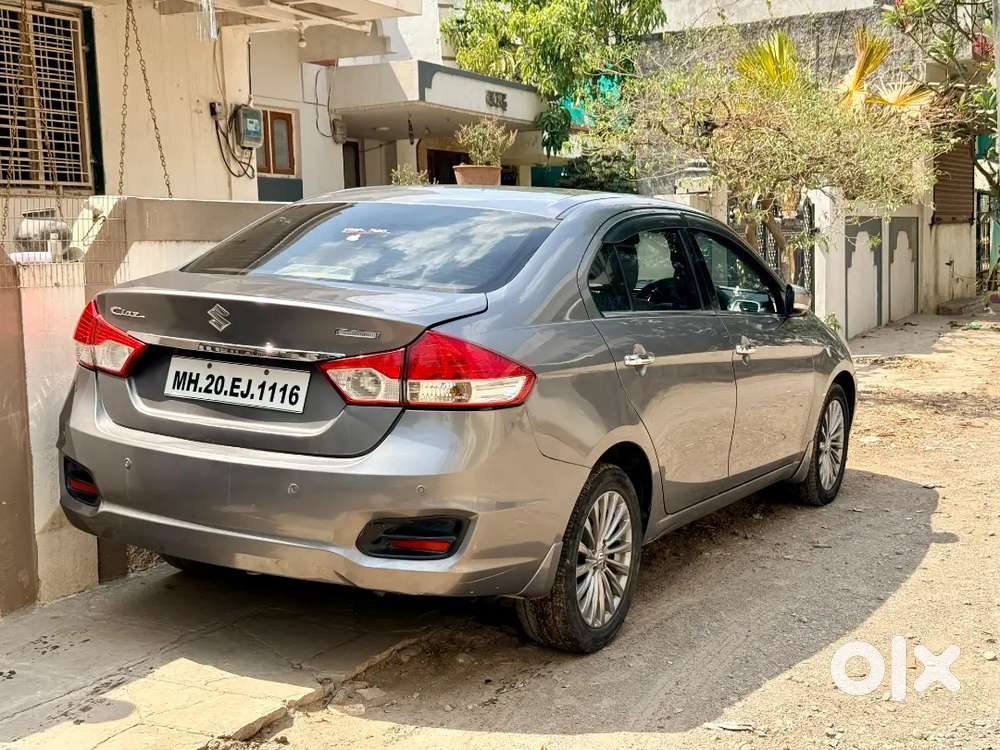 Maruti Suzuki Ciaz 2017 Diesel+ Hybrid 82944 Km Driven  With New Tyres