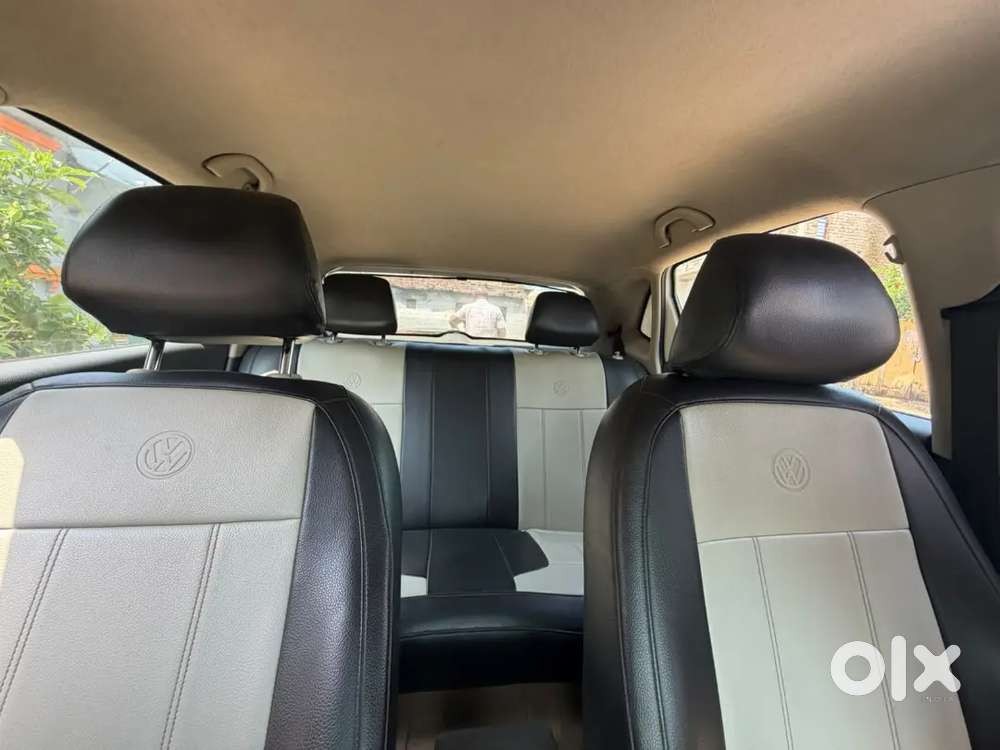 Volkswagen Polo Petrol Highline 2014
