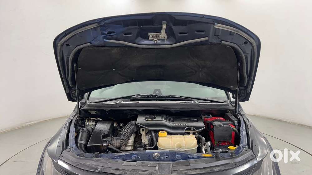 Tata Hexa 2.2 Xt 4x2 7 Str, 2017, Diesel