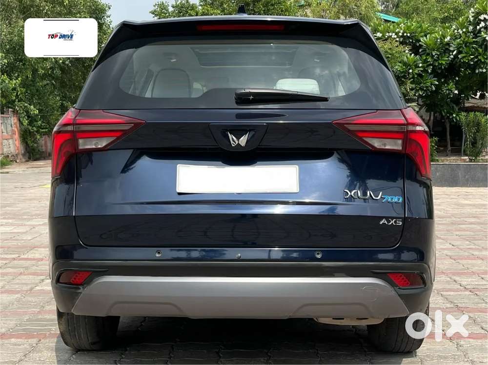 Mahindra Xuv700 2.0 Ax 5 Petrol Mt 7 Str, 2022, Petrol
