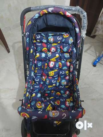 Babyhug cosy cosmo outlet stroller