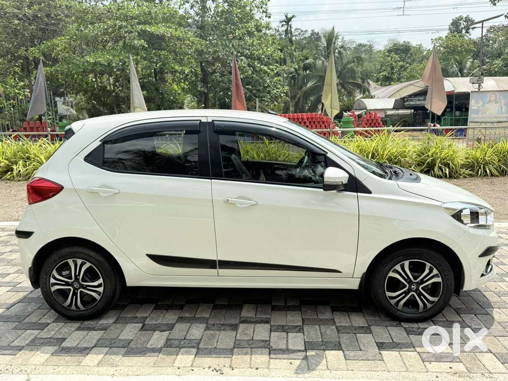 Tata Tiago 1.2 Revotron Xz (o), 2019, Petrol