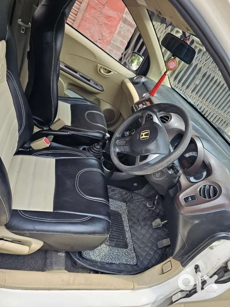 Honda Brio Mt Petrol 2012 Variant
