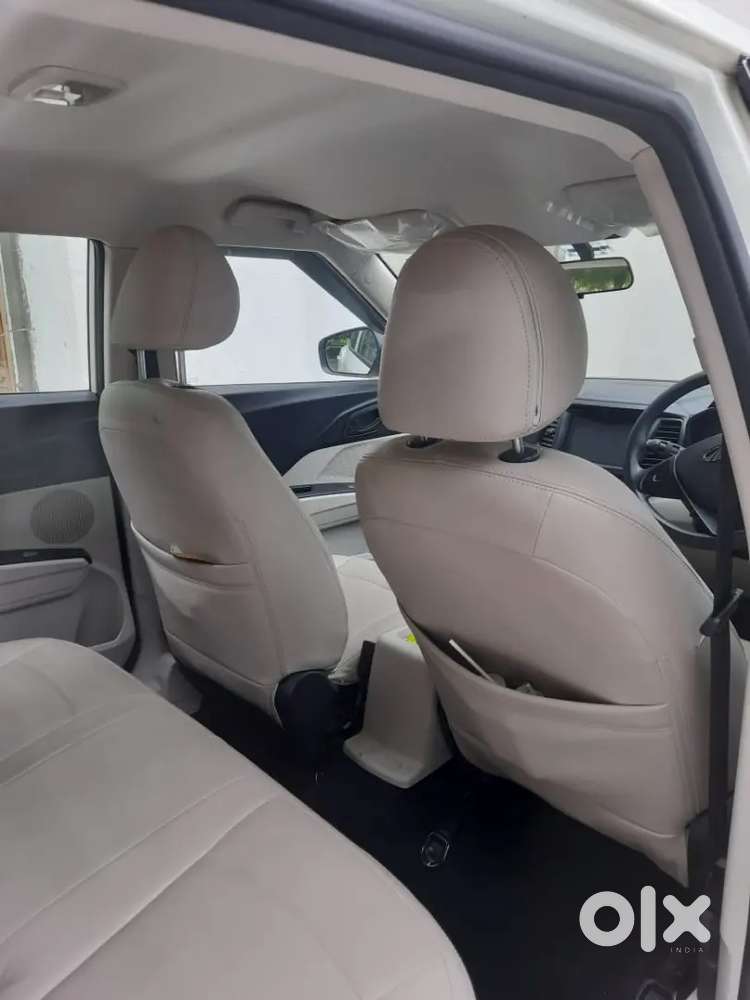 Xuv 300 Very Less Used As Good As New With All Mahindra Accessories