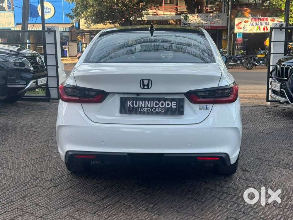 Honda City 1.5 V 5th Gen I-vtec Mt, 2020, Petrol