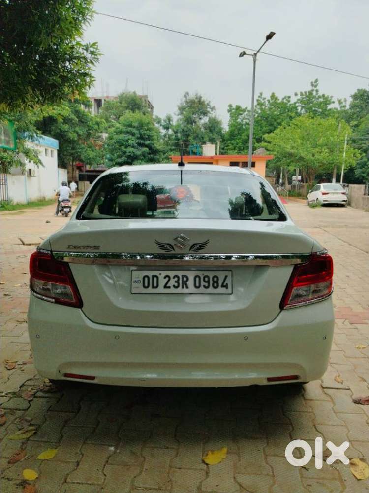 Maruti Suzuki Dzire Vxi Ags, 2024, Petrol