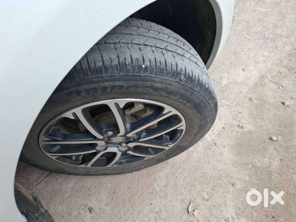 Maruti Suzuki Swift Amt Zxi, 2021, Petrol