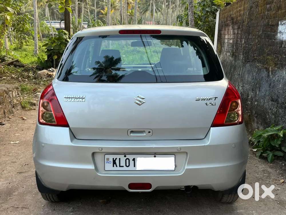 Maruti Suzuki Swift 2010 Year