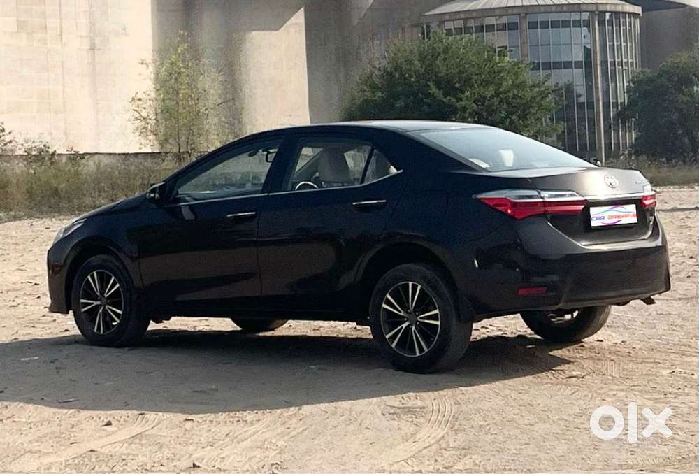 Toyota Corolla Altis 2013-2017 Vl At, 2017, Petrol