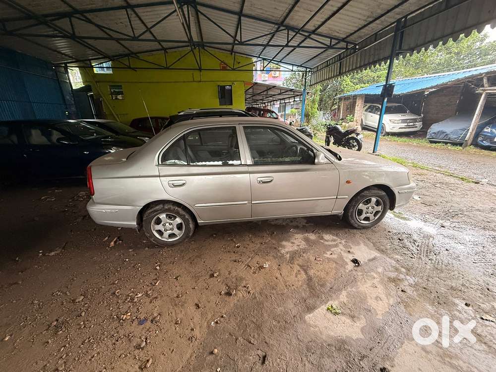 Hyundai Accent Petrol 2000