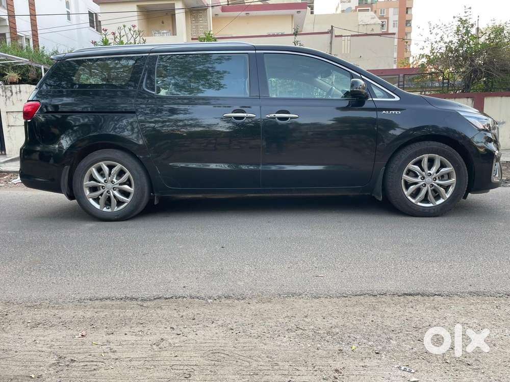 Kia Carnival Limousine Plus 7 Str, 2021, Diesel