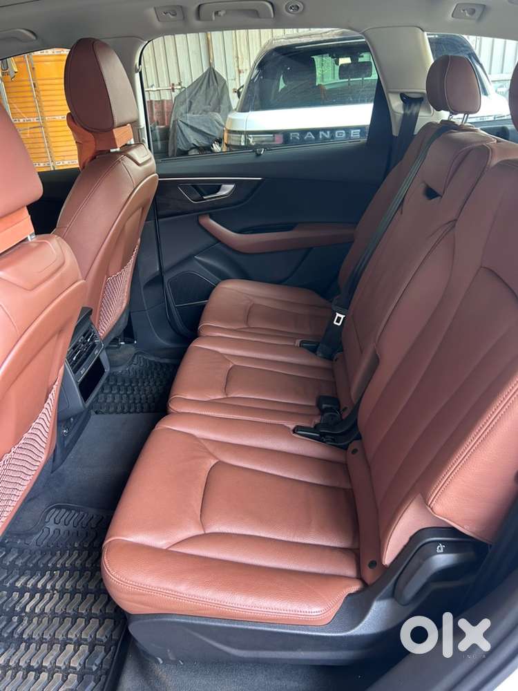 Audi Q7 3.0 Petrol 2024 Hybrid Quattro