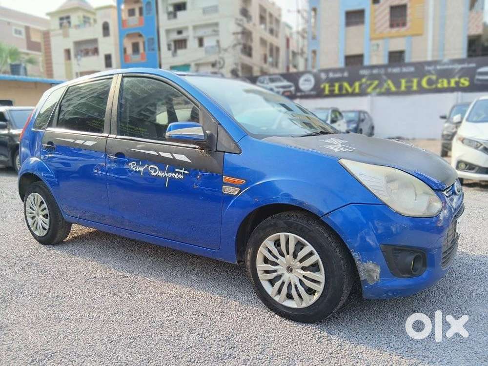 Ford Figo 2012-2015 Petrol Zxi, 2013, Petrol