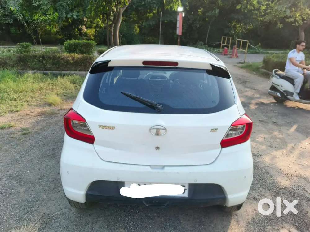Tata Tiago Xe 2019