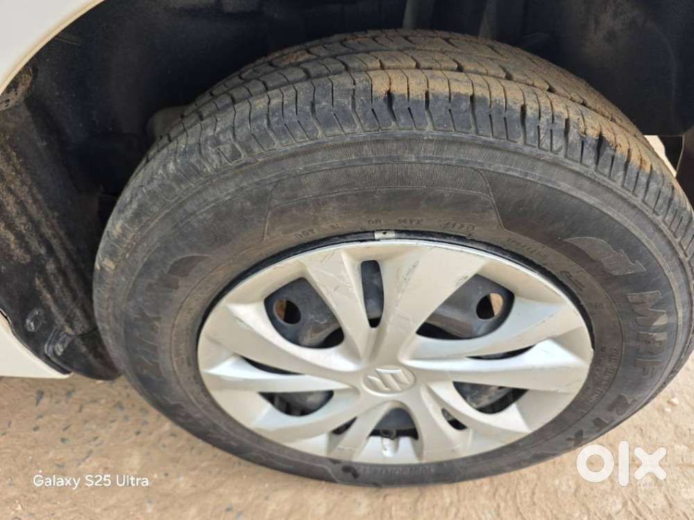 Maruti Suzuki Swift 1.2 Vxi (o), 2023, Petrol